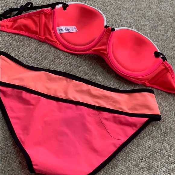 SOLD ON MERCARI Swim suit - Picture 3 of 7